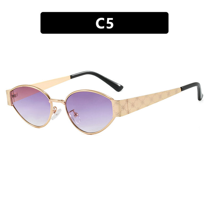 Dame Cat-Eye solbriller med elegant design og luksuriøse detaljer Skanto