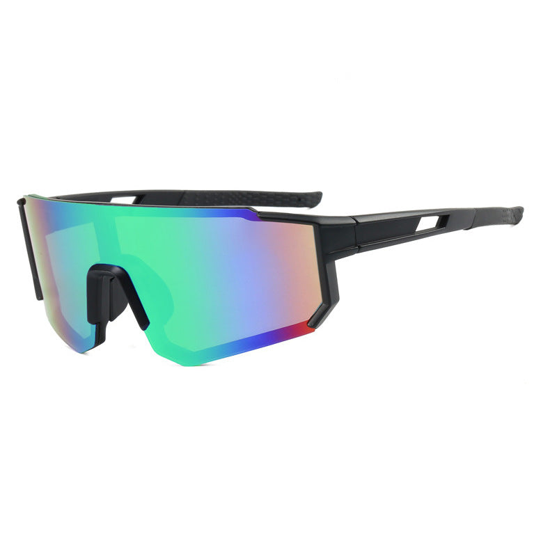 Damer sporty solbriller i futuristisk design med bredt synsfelt Skanto