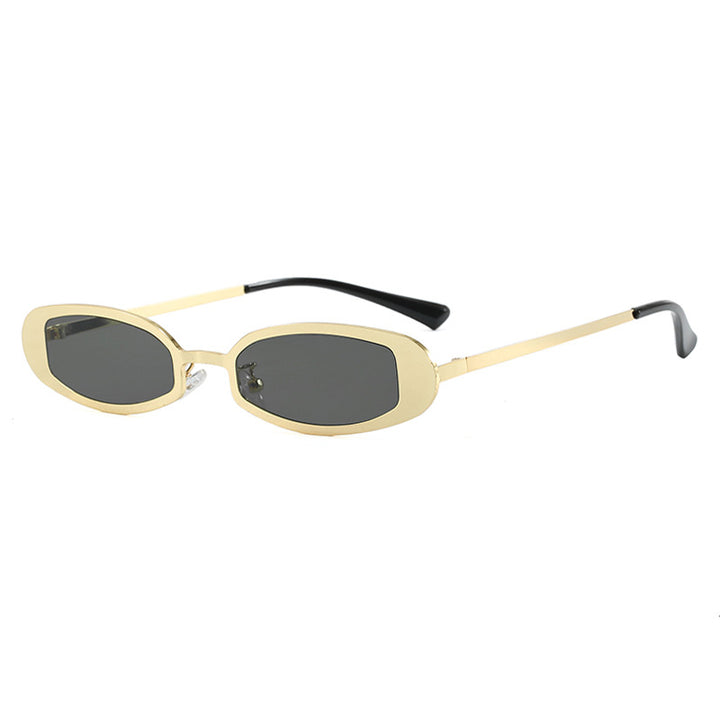 Dame moteriktig brille med elegant metallramme og fine aksenter Skanto