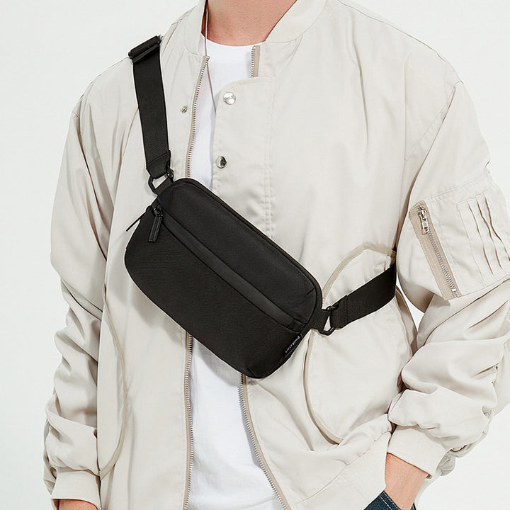 Kompakt Slank Messenger Sling Bag Skanto