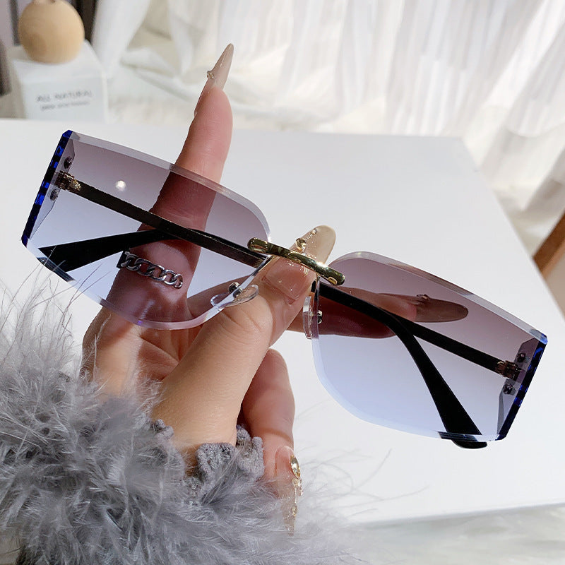 Dame elegant solbrille med høyverdig geometrisk design Skanto