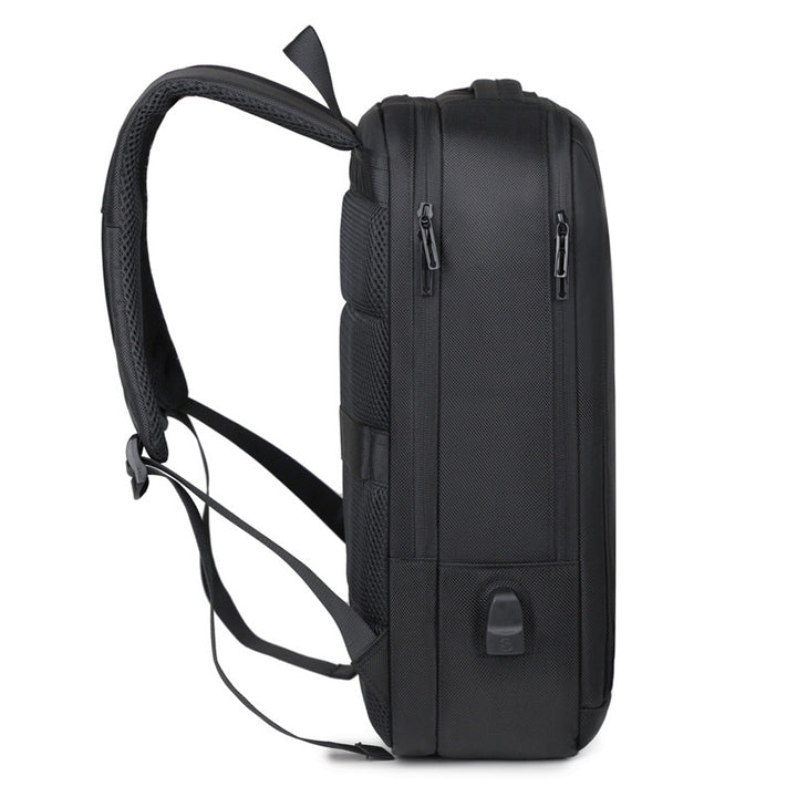 Laptop backpack with minimalist design and shaped back Skanto