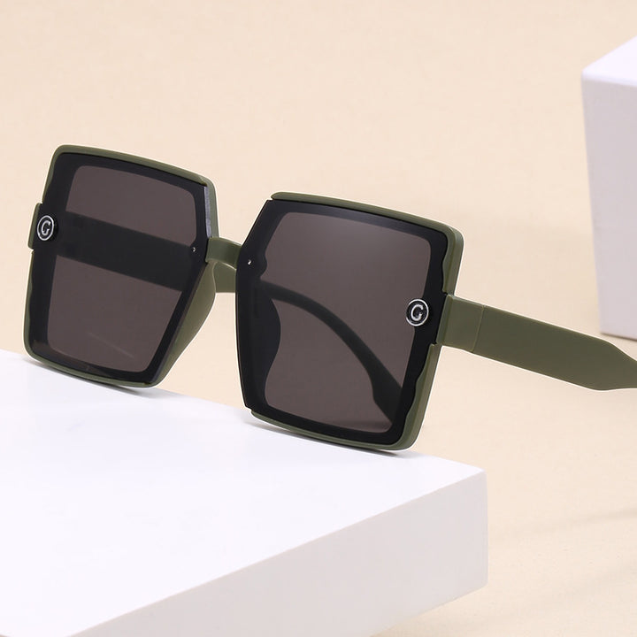 Dame kvadratisk solbrille med moderne design Skanto