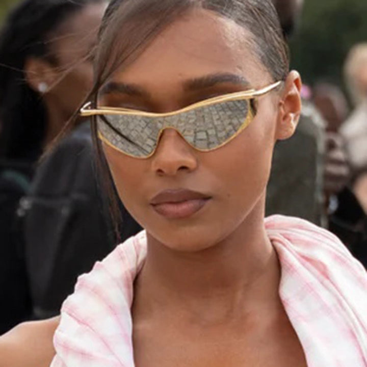 Damer ekstravagant formet solbrille med beskyttende UV-filter Skanto