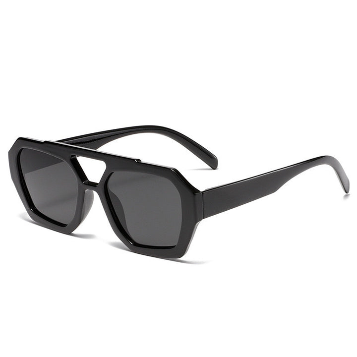 Dame geometrisk solbrille i ekstravagant design Skanto