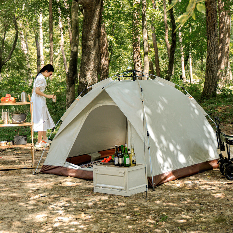 Romslig campingtelt med værbestandig oppsett og enkel montering Skanto
