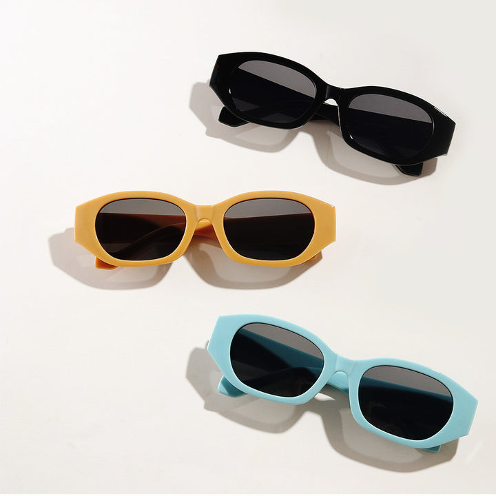 Dame moteriktig solbrille med stilramme og UV-beskyttelse Skanto