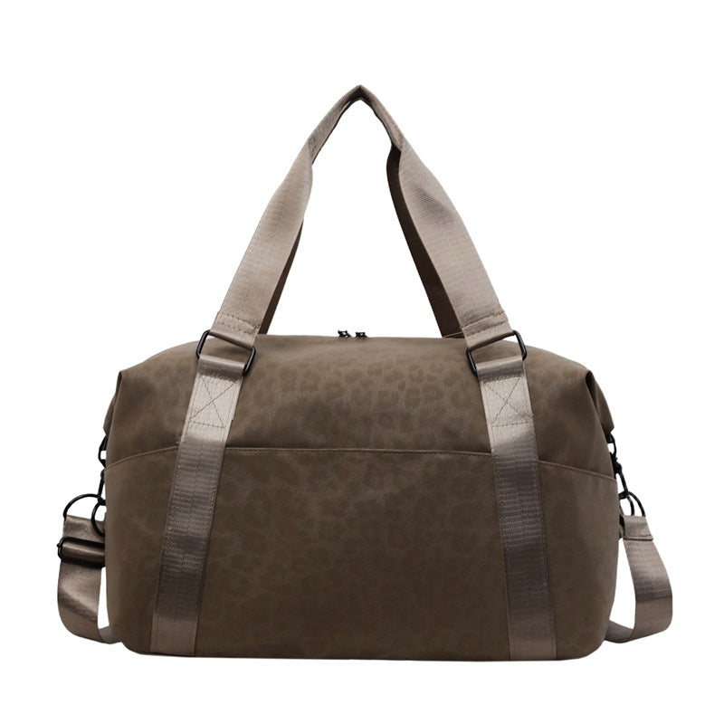 Sporty tote bag with structured outer material Skanto