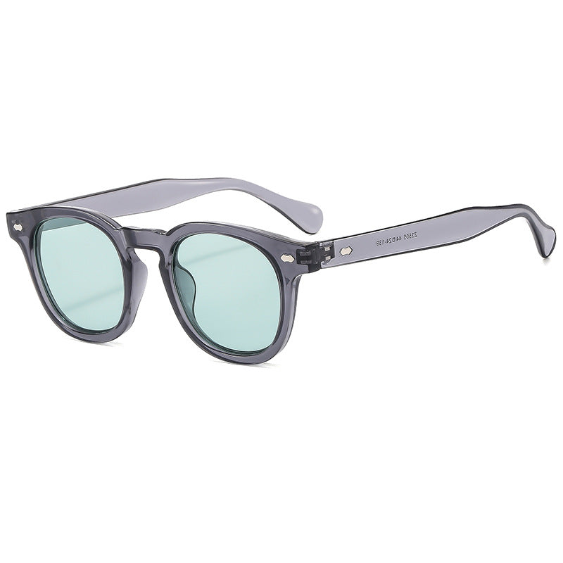 Dame Designer-solbrille i stilfull retro-look Skanto