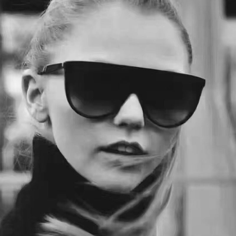 Dame trendy oversized solbriller med stilige transparente rammer Skanto