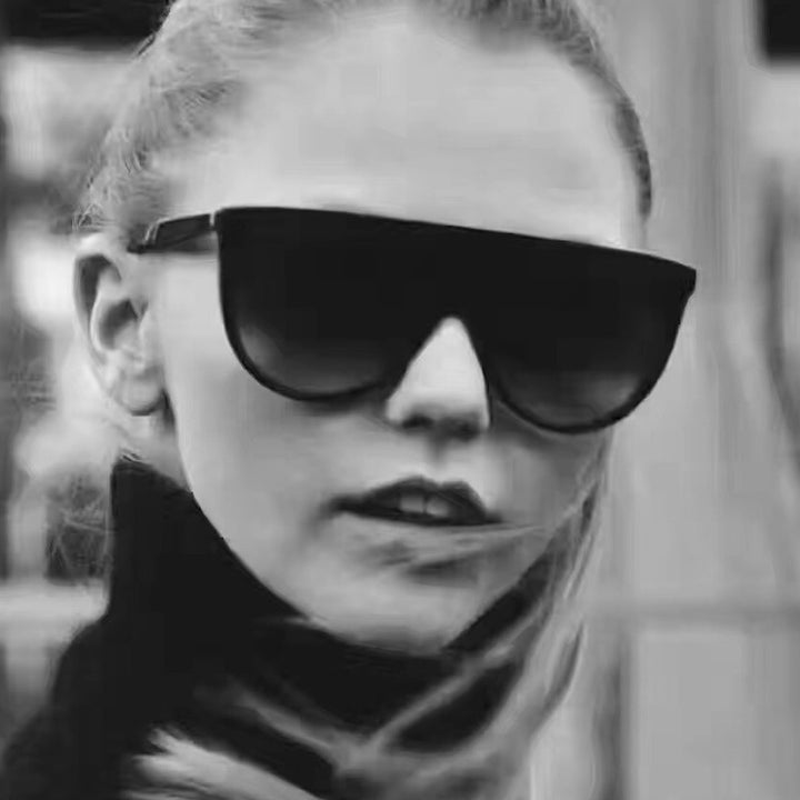 Dame trendy oversized solbriller med stilige transparente rammer Skanto