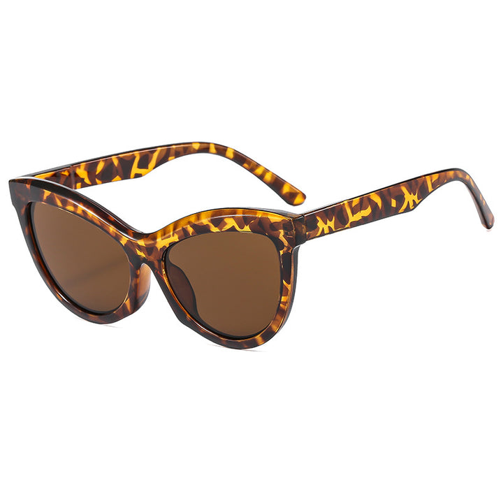 Dame moteriktig solbrille i elegant Cat-Eye stil Skanto