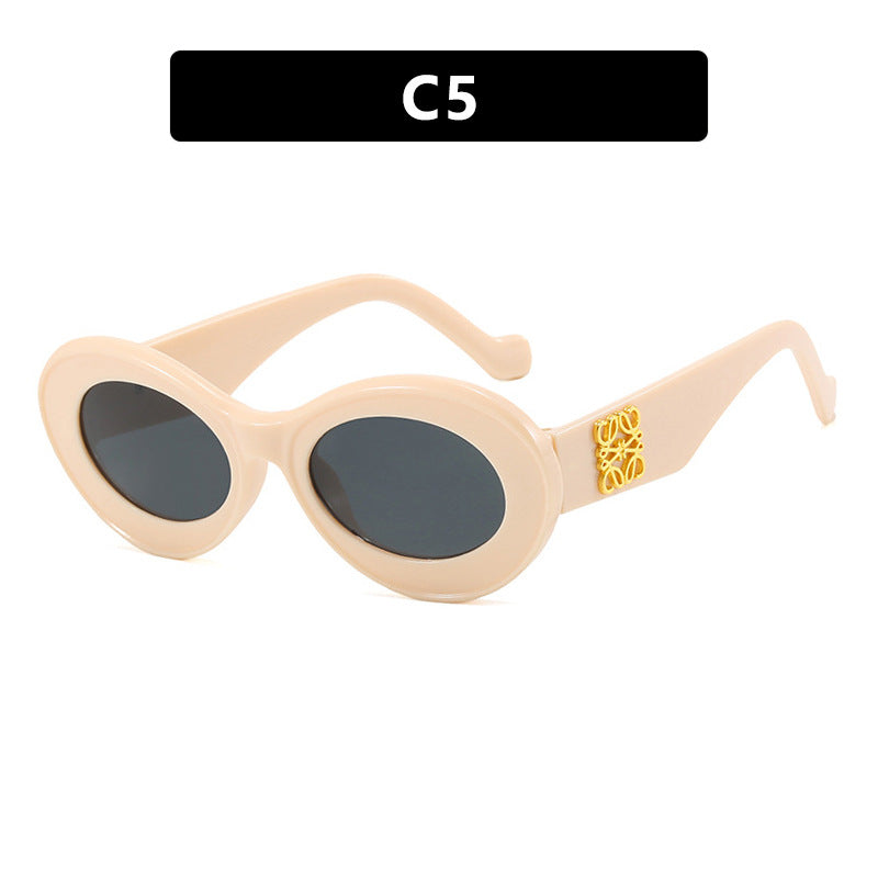 Dame elegant buet solbrille Skanto