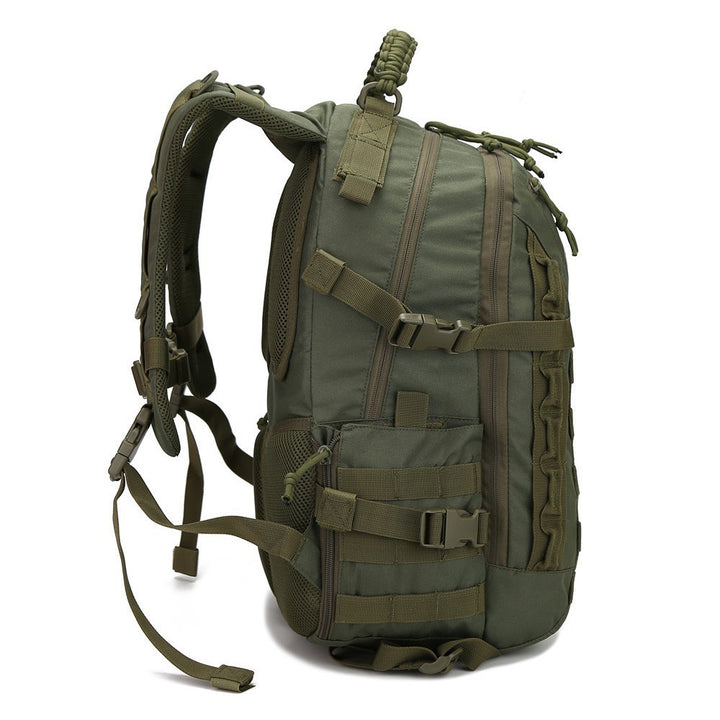 Skanto | 25L taktisk ryggsekk – Vanntett ryggsekk med MOLLE-system og hydrering rom