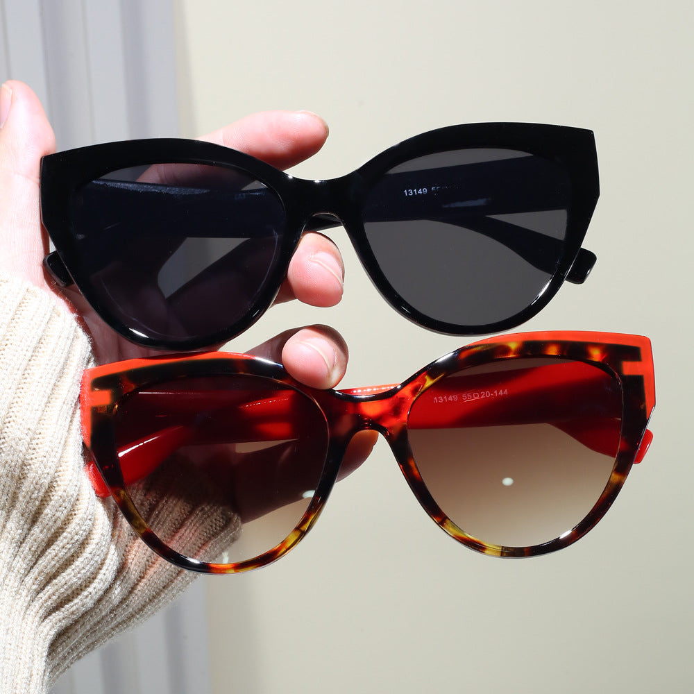 Dame Cat-Eye solbriller med ekstravagant ramme og UV-beskyttelse Skanto