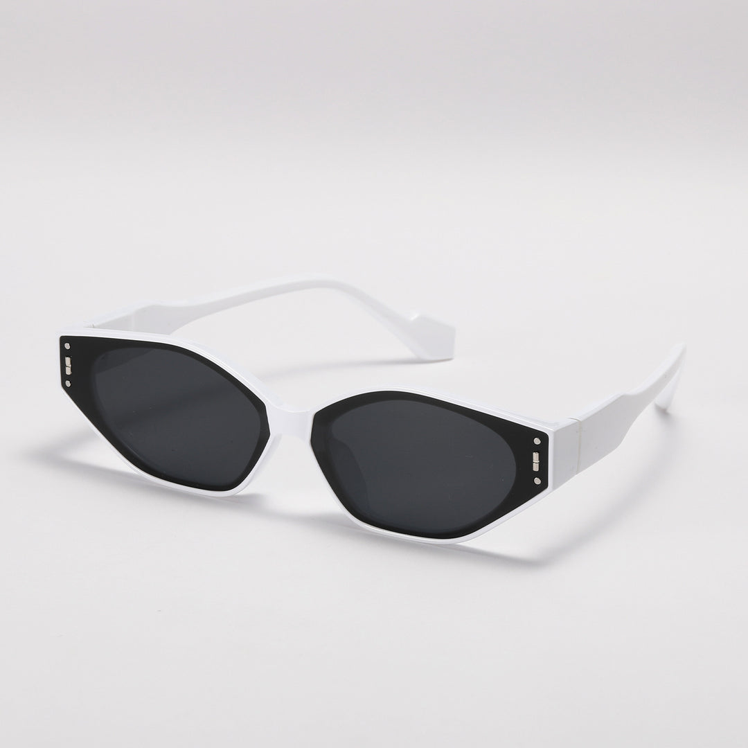 Dame geometrisk solbrille i futuristisk design Skanto
