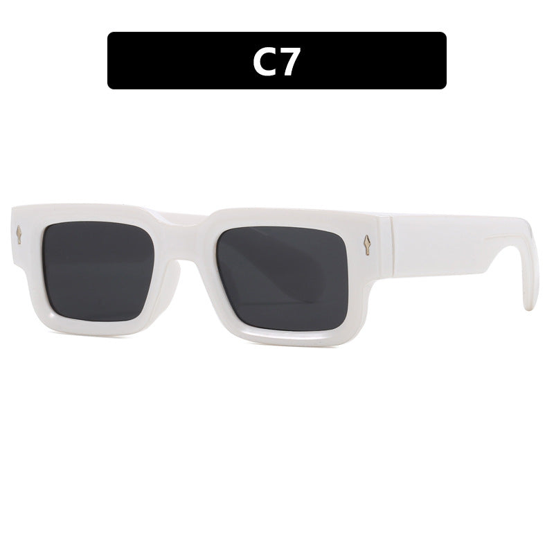 Dame kvadratisk solbrille med elegant design og UV-beskyttelse Skanto