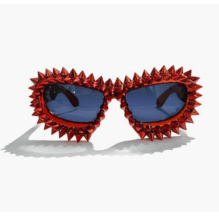 Dame Statement-solbriller med kreative nagleaksenter Skanto