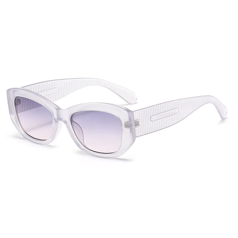 Dame Cat-Eye solbrille med moderne ramme og økt bærekomfort Skanto