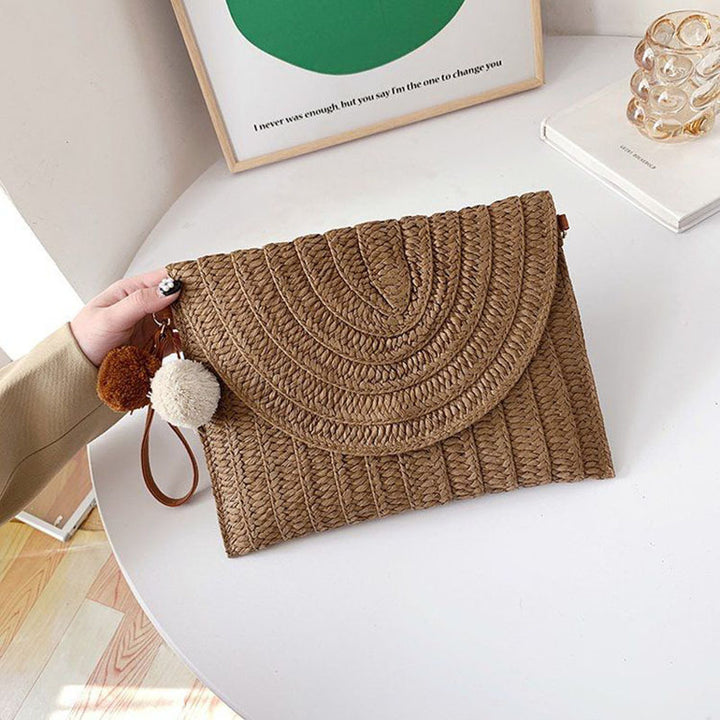 Stilig og Håndlaget Clutch-veske Av Naturmateriale Skanto