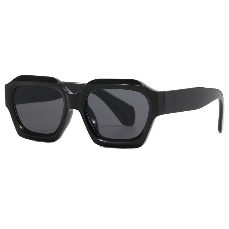 Dame modische geometriske oversized solbriller Skanto