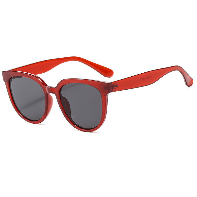 Dame solbriller med unikt cat-eye-design og polariserte glass Skanto