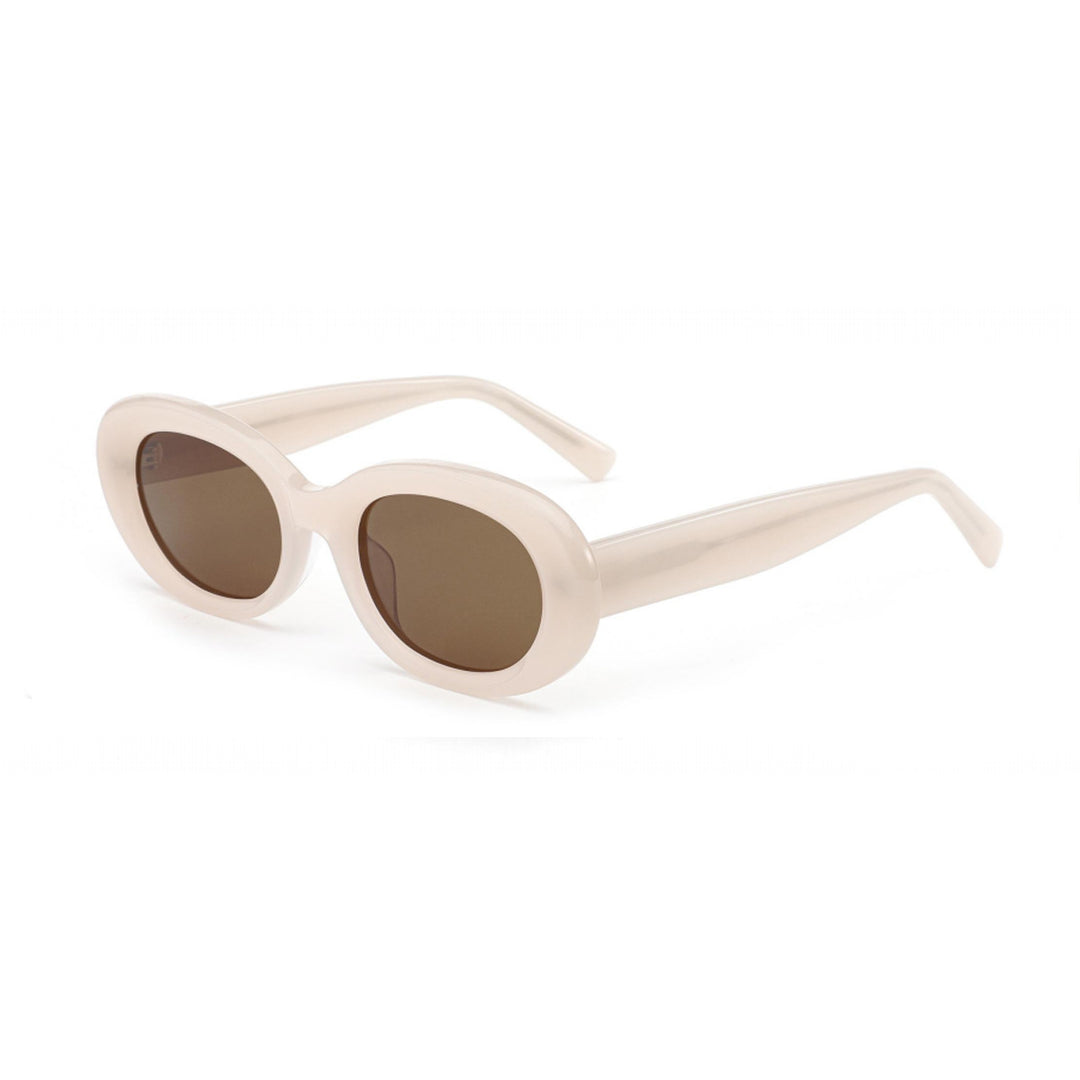Dame moteriktig solbrille med ergonomisk design og høykvalitets linser Skanto