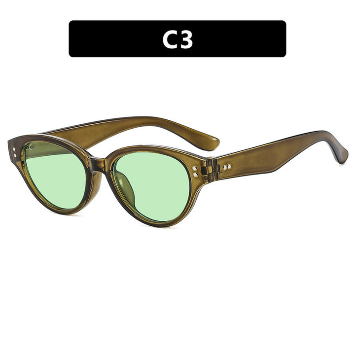Dame Cat-Eye solbriller med robust ramme og polarisert glass Skanto
