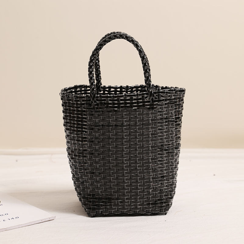 Moderne Bastkurv med stilfuldt design Skanto