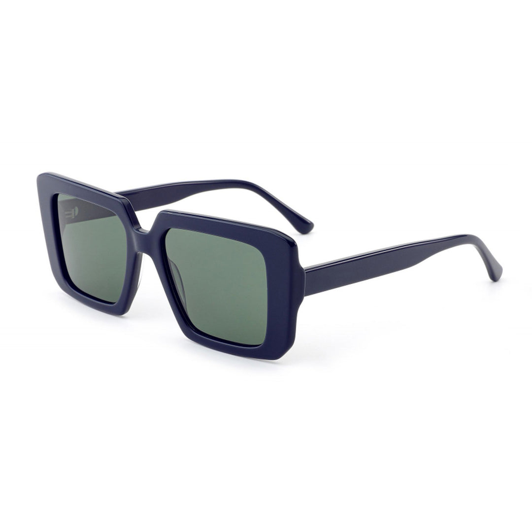 Dame solbrille i stilrent, firkantet design med UV-beskyttelse Skanto