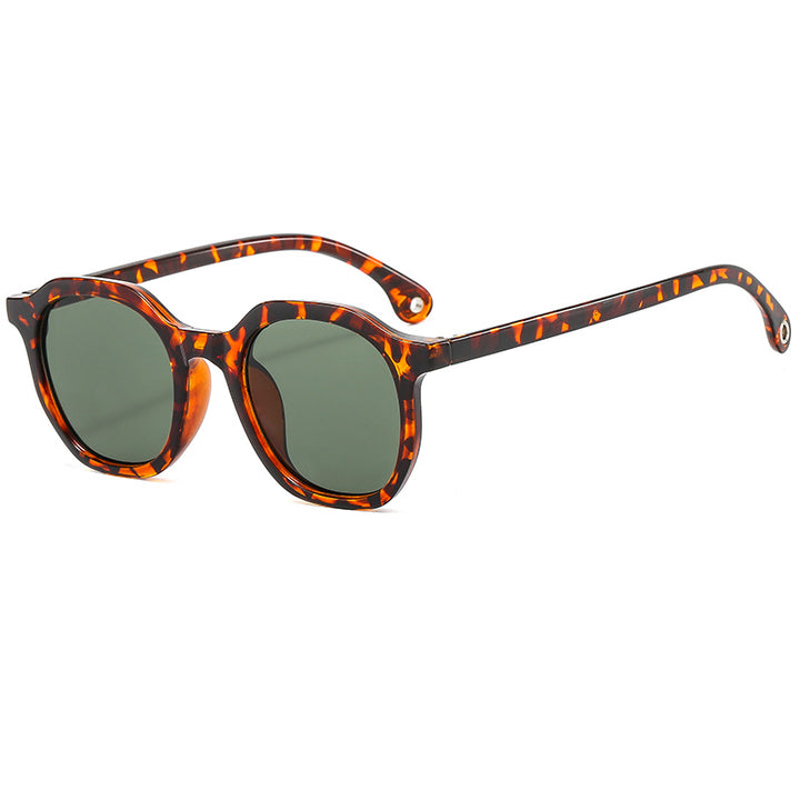 Damer moterik solbrille med trendy design og UV-beskyttelse Skanto