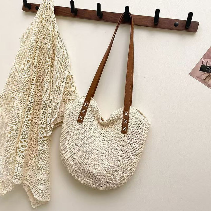 Håndlaget veske av naturlig materiale Skanto