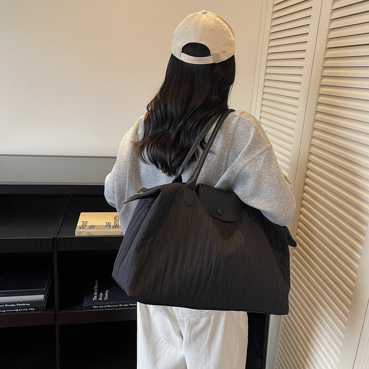 Dame Motek Reisekoffert med elegant Faltedesign Skanto