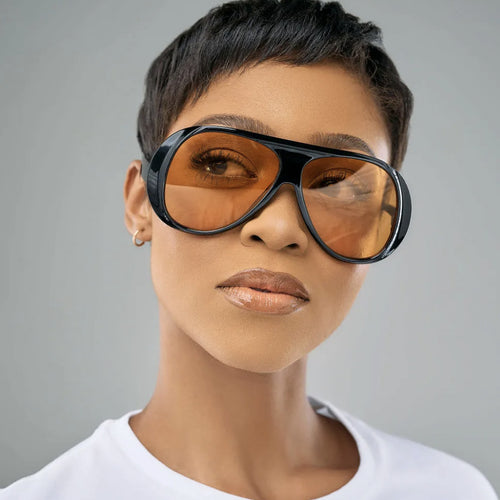 Dame sporty solbriller i futuristisk design Skanto