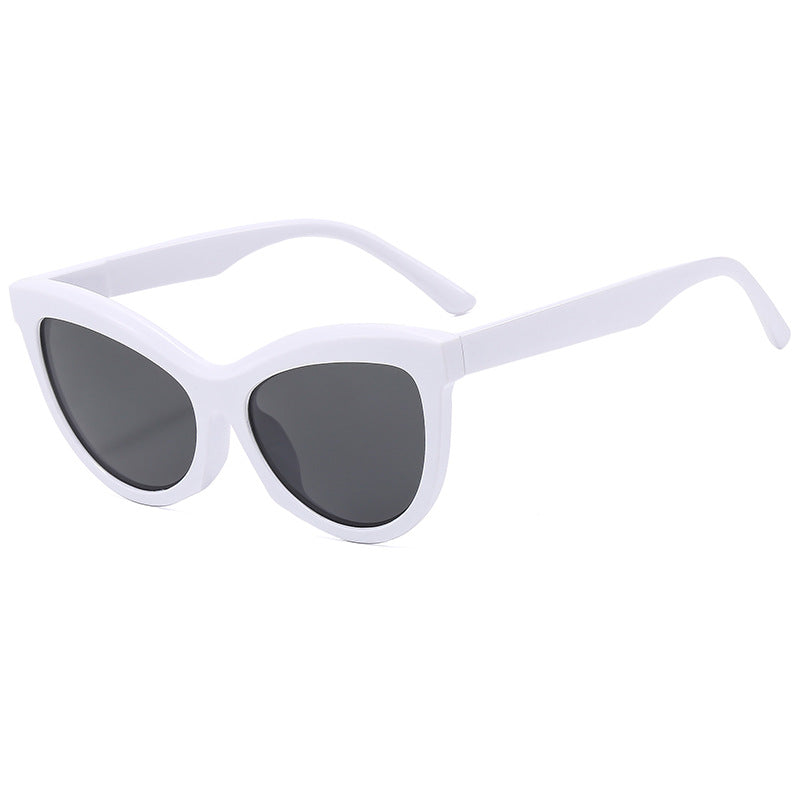 Dame moteriktig solbrille i elegant Cat-Eye stil Skanto