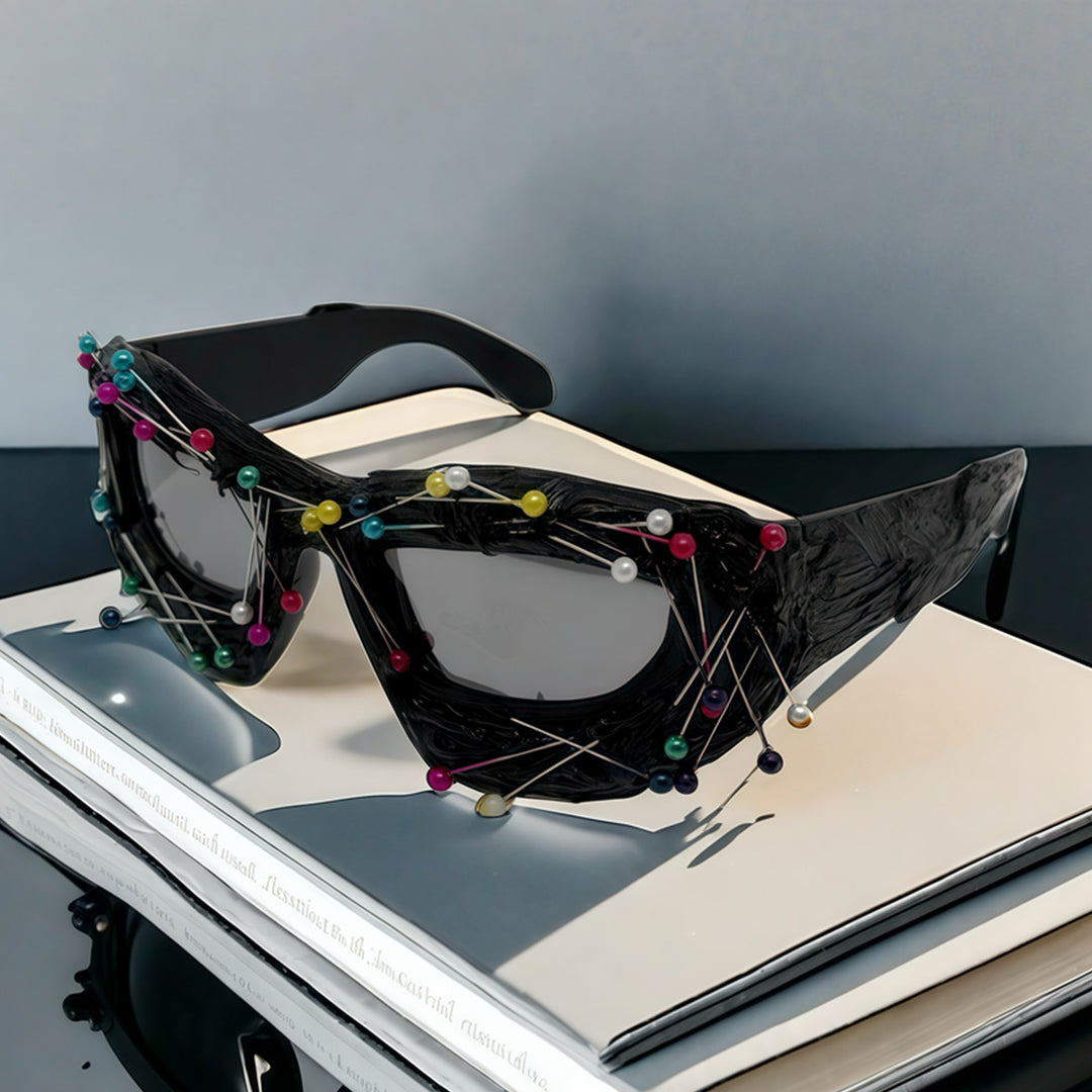 Dame Kreativ Design-solbrille med innovativ akcent Skanto