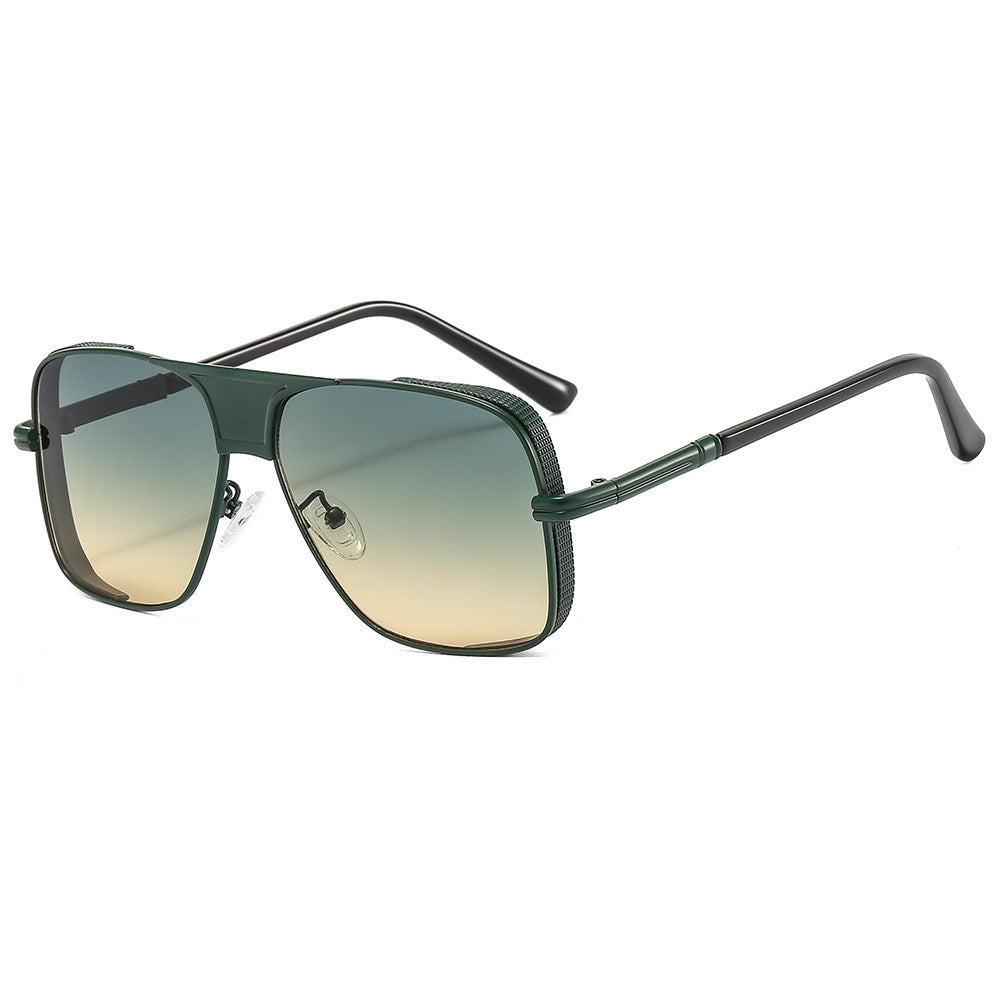 Dame elegant solbrille med moderne oversized ramme Skanto