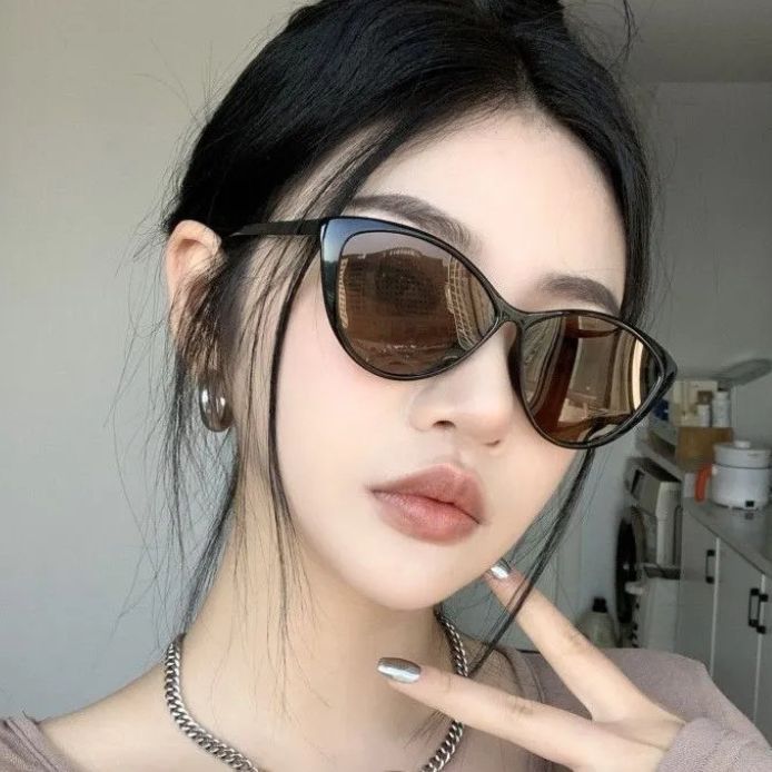 Dame designer solbriller Skanto