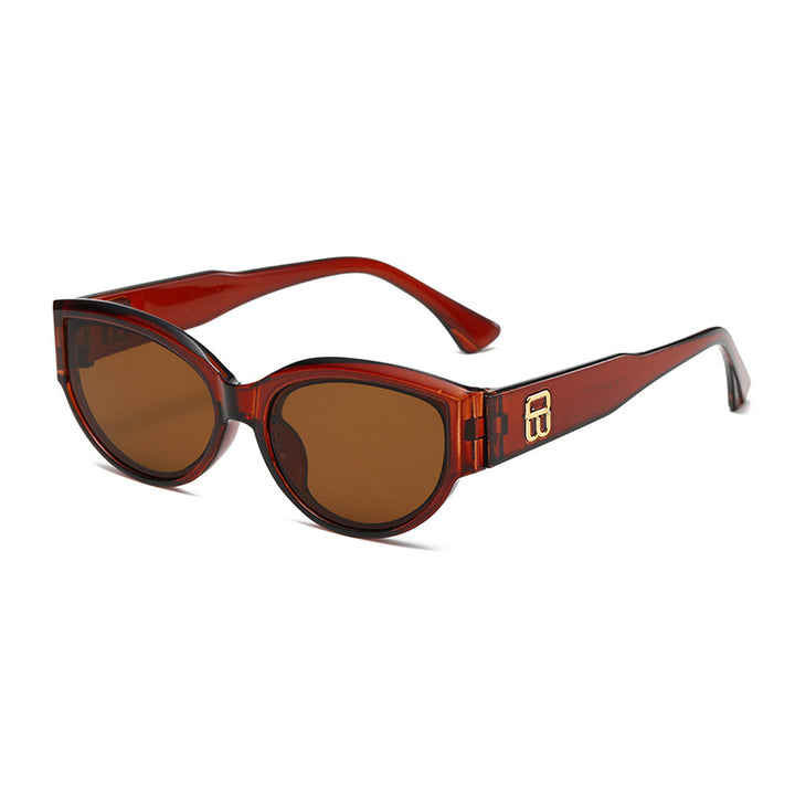 Dame trendy Cat-Eye solbriller med luksuriøs design Skanto