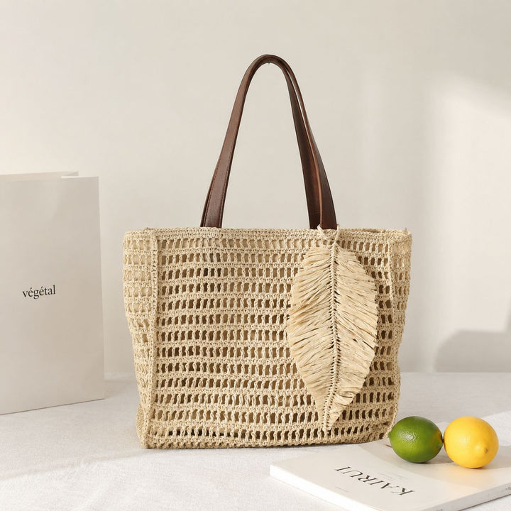 Håndlaget strandbag av naturmaterialer Skanto