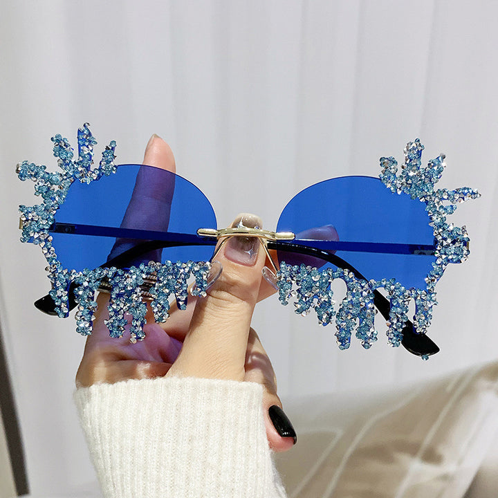 Dame Ekstravagant solbrille med glitrende strassdekorasjoner Skanto