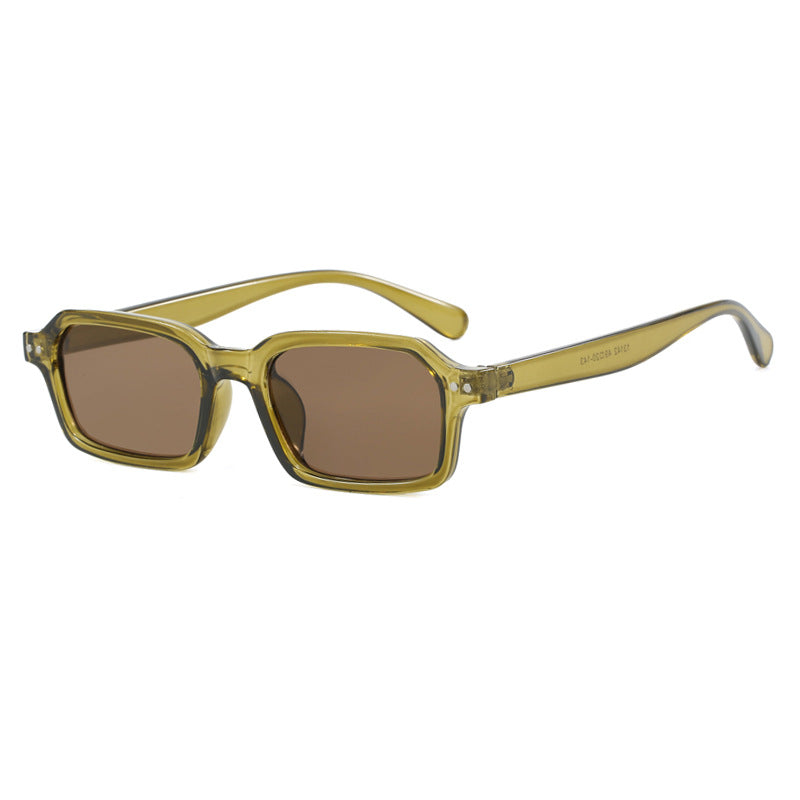Dame moterik quadratisk solbrille i urban design Skanto