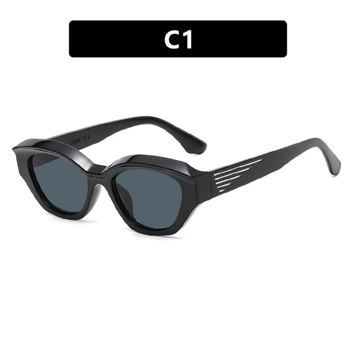 Dame Cat-Eye solbriller med markant ramme og UV-beskyttelse Skanto