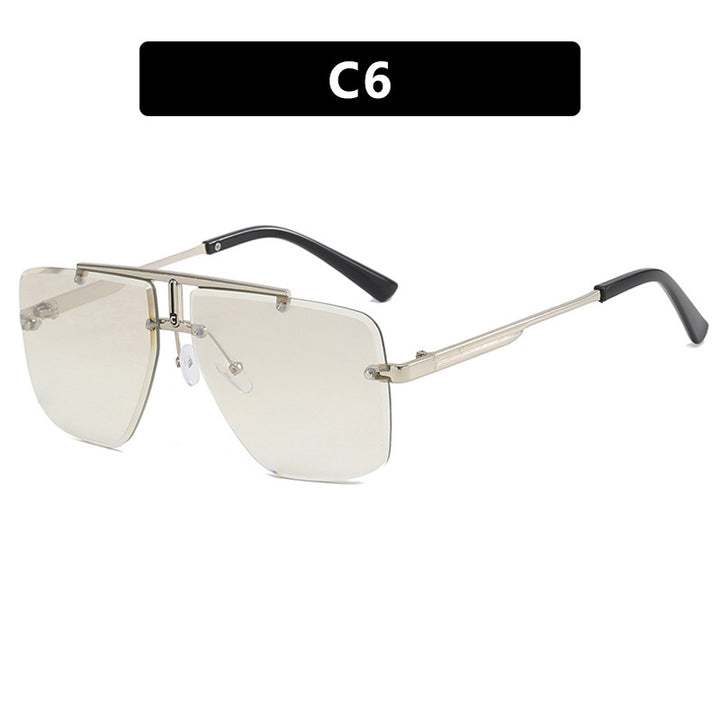 Dame kvadratisk solbrille i stilfull minimalistisk design Skanto