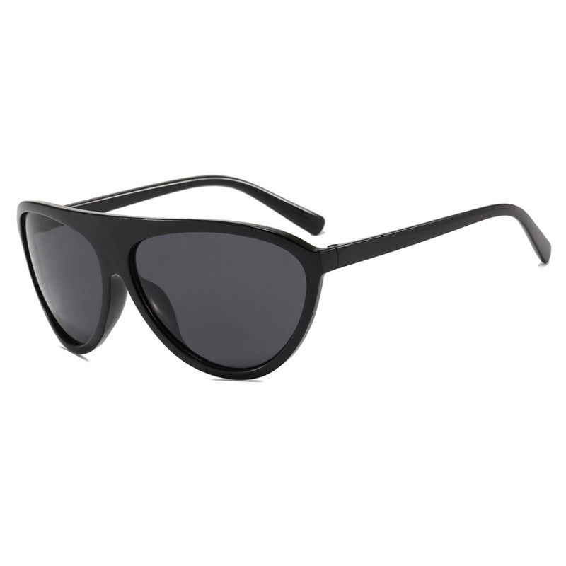 Damer Sportslig Solbrille med moderne beskyttelsesdesign Skanto