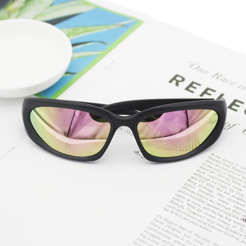 Damer Sporty solbrille med høykvalitets UV-beskyttelsesmateriale Skanto