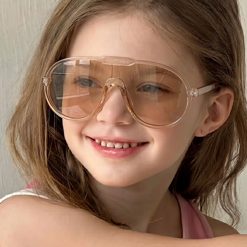 Dame moterisk sport-solbrille i unikt design med UV-beskyttelse og fleksible stenger Skanto
