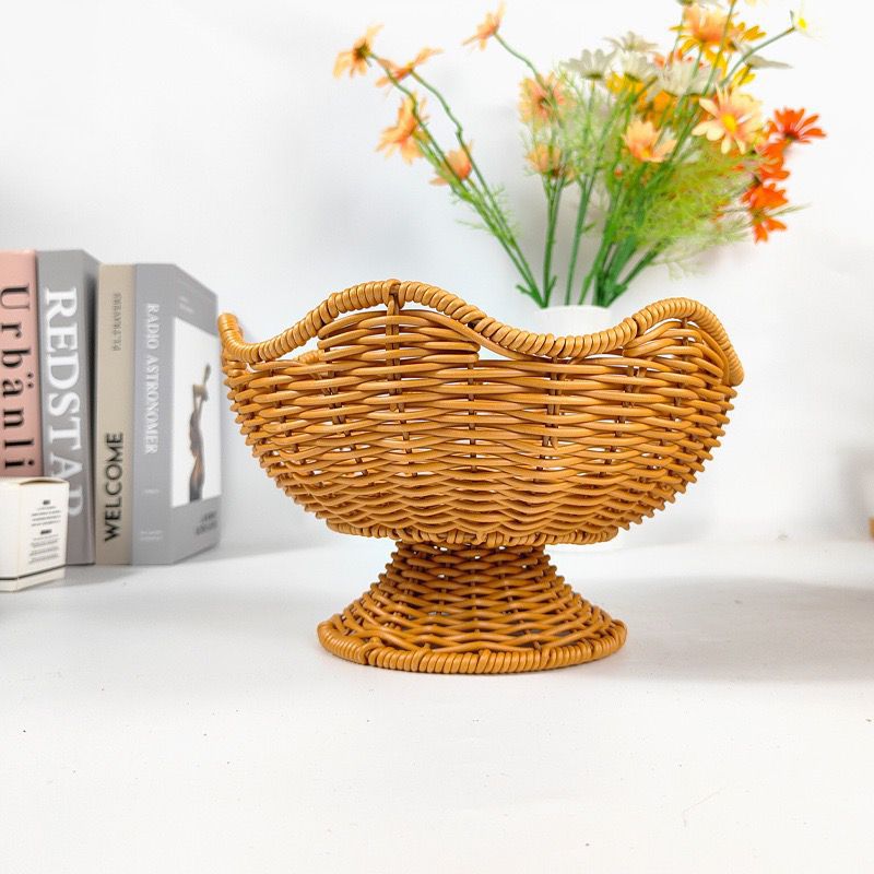 Unisex Rattan Fruktskål med elegante bølgelinjer Skanto