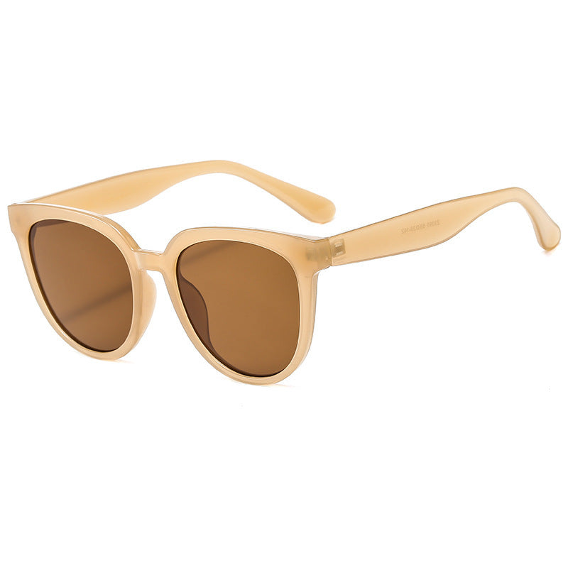 Dame solbriller med unikt cat-eye-design og polariserte glass Skanto