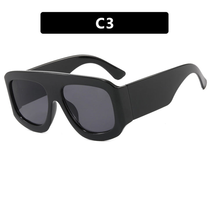 Dame fashion oversized solbriller med bred ramme og beskyttende UV-filter Skanto